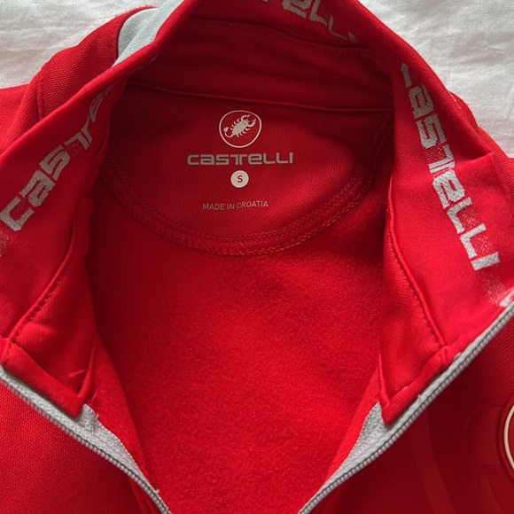 Biking - Picture 3 of 4